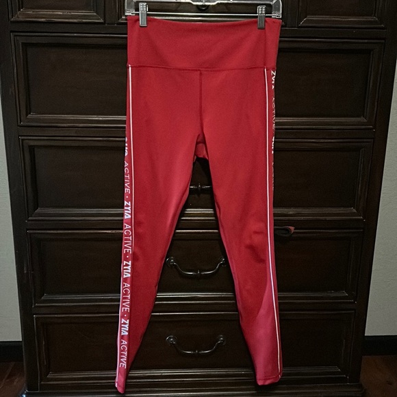 Zyia Leggings. - Picture 2 of 2